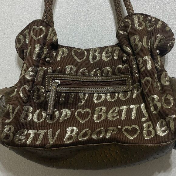 Betty Boop Handbag Brown Betty Boop
Gold Lettering Front & Back - Picture 6 of 10